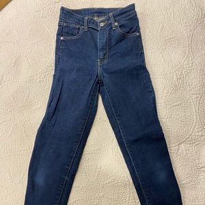 Levi’s mile high crop jeans